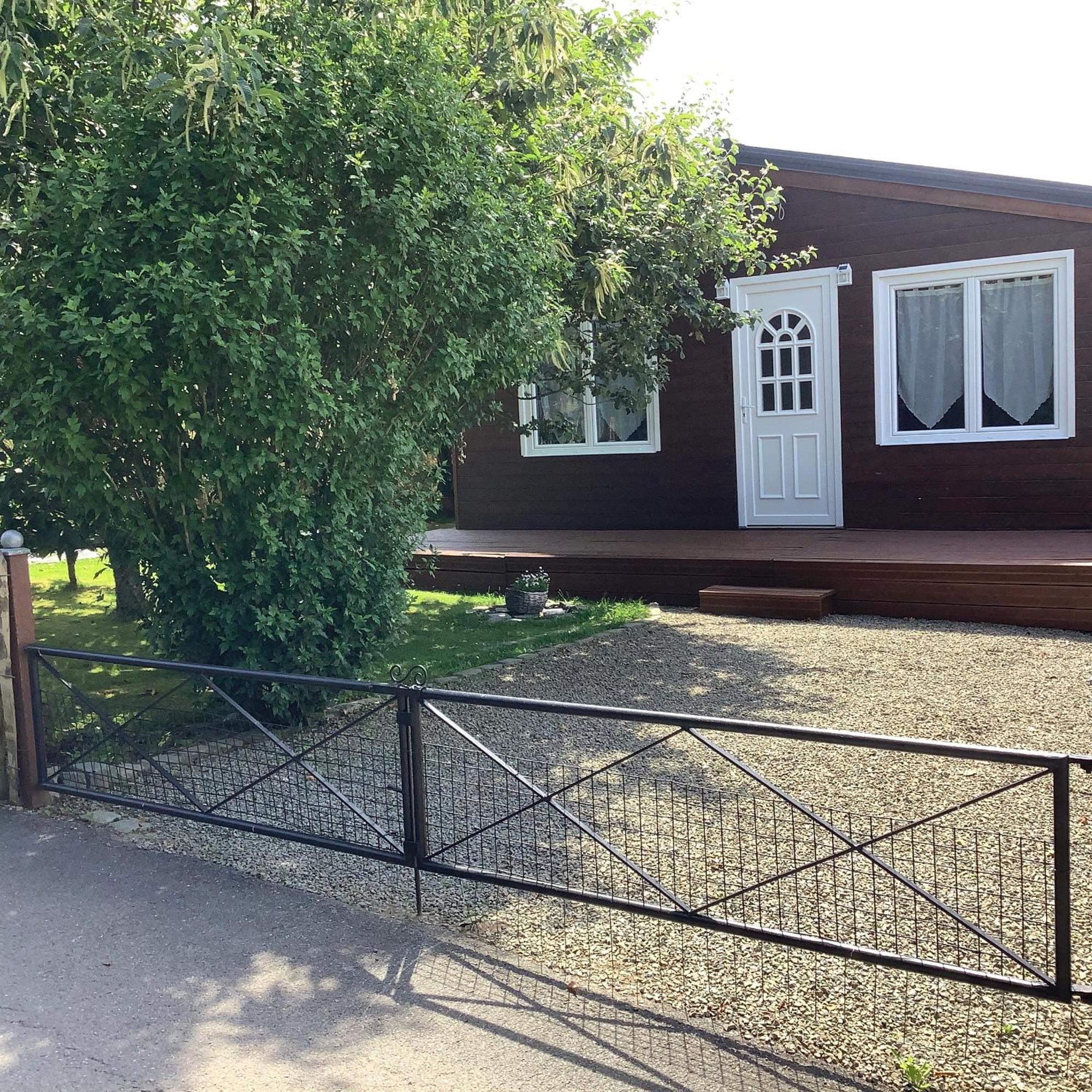 Yvoir Chalet Charmant Monika Avec Piscine מראה חיצוני תמונה